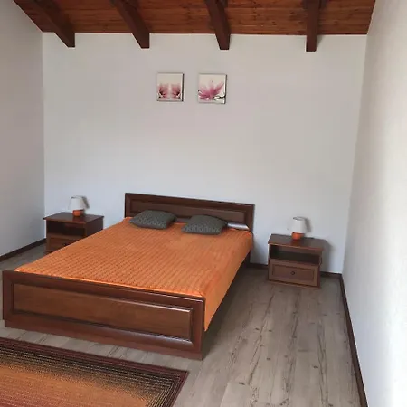 Guesthouse 招待所 Hévíz