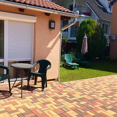 Guesthouse 招待所